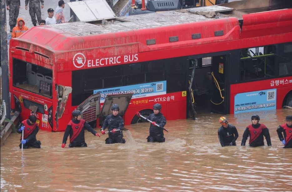 Tổng thống Hàn Quốc lên tiếng sau thảm họa mưa lũ khiến nhiều người thiệt mạng